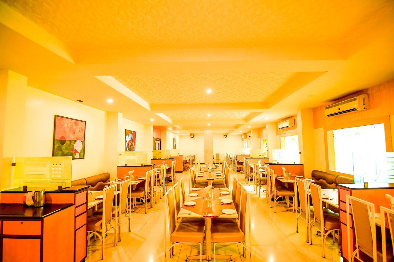 Hotel Sangam Karad Ngoại thất bức ảnh